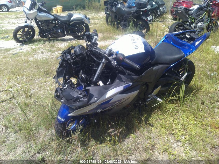 2015 YAMAHA YZFR3 MH3RH06YXFK002382