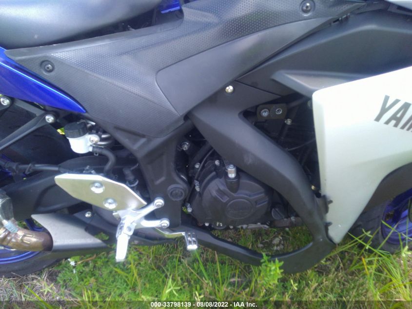 2015 YAMAHA YZFR3 MH3RH06YXFK002382