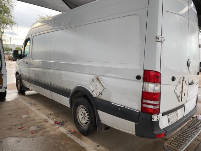 2014 MERCEDES-BENZ SPRINTER CARGO VANS WD3PE8DE9E5898672