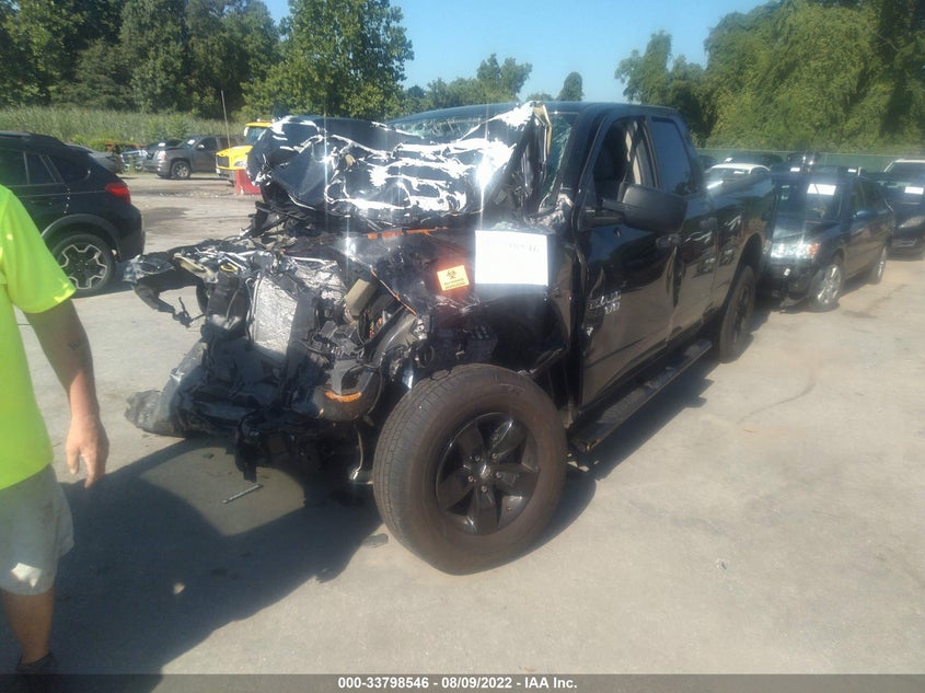 VIN 1C6RR7FG9JS329187 2018 RAM 1500 EXPRESS