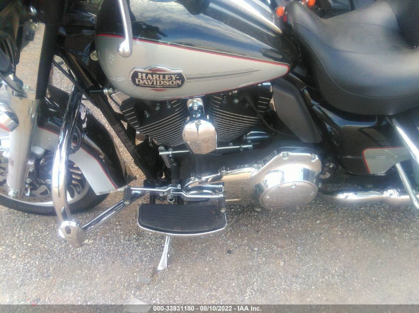 2010 HARLEY-DAVIDSON FLHTCU 1HD1FC419AB627906