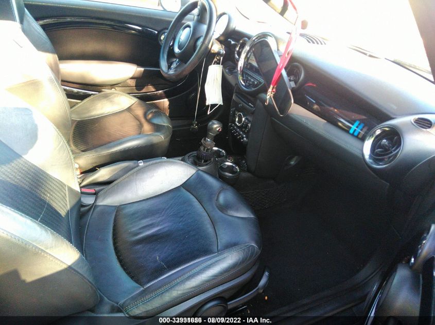 2013 MINI COOPER HARDTOP S WMWSV3C50DT390229