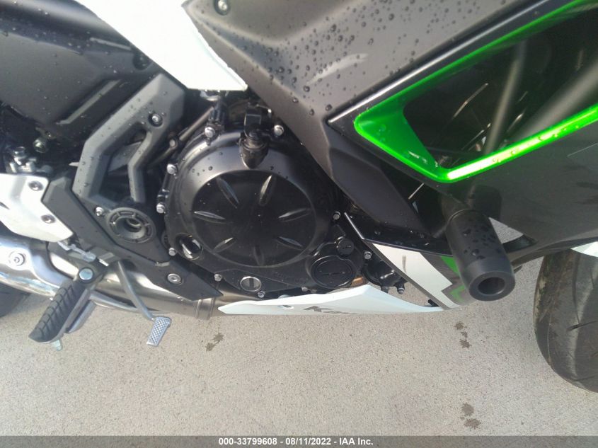 2022 KAWASAKI EX650 N ML5EXEN10NDA76184