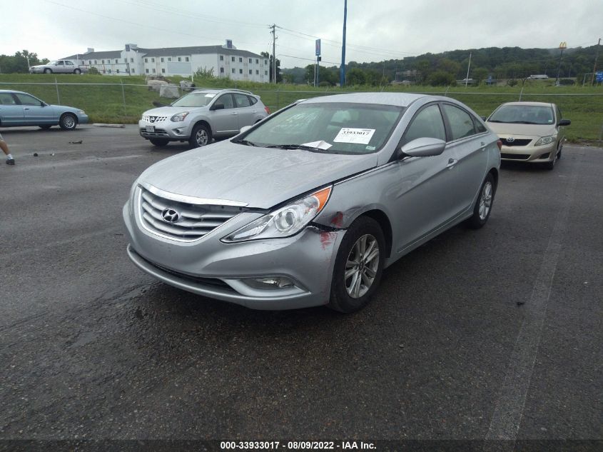 VIN 5NPEB4AC0DH614944 2013 HYUNDAI SONATA no.2