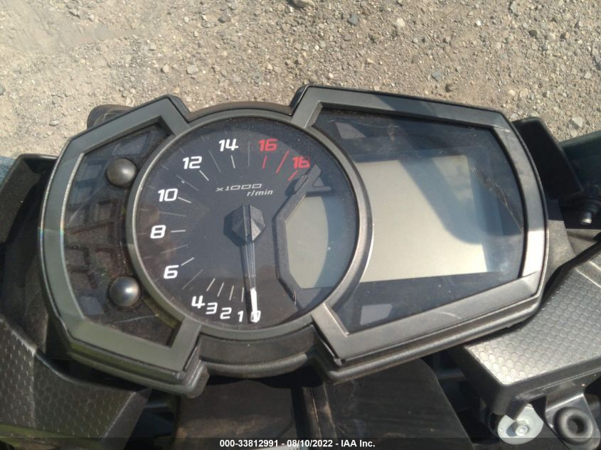 2021 KAWASAKI ZX636 K JKBZXJH14MA009702