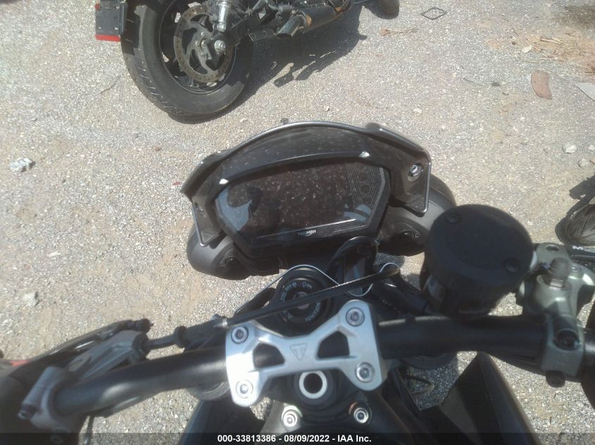 2022 TRIUMPH MOTORCYCLE STREET TRIPLE RS SMTA554SXNTAZ6261