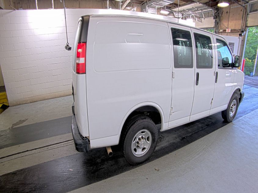 2018 CHEVROLET EXPRESS CARGO VAN 1GCWGAFP0J1284046