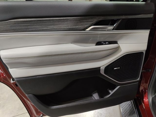 2022 JEEP WAGONEER SERIES II 1C4SJUBT5NS146703