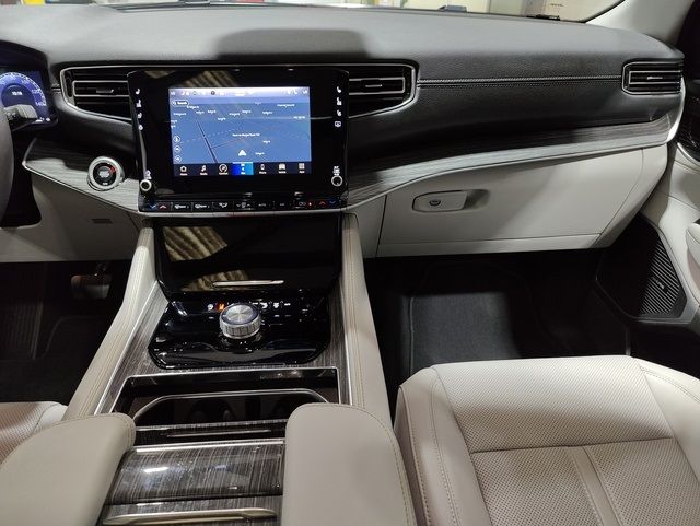 2022 JEEP WAGONEER SERIES II 1C4SJUBT5NS146703