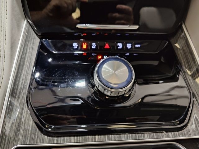 2022 JEEP WAGONEER SERIES II 1C4SJUBT5NS146703