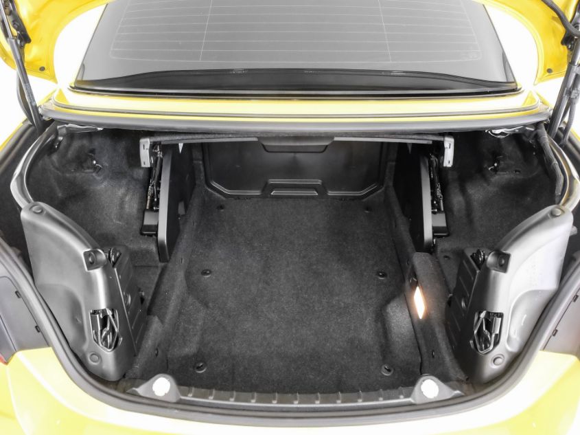 2018 BMW M4 WBS4Z9C52JEA24089