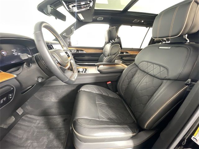 2022 JEEP GRAND WAGONEER SERIES III 1C4SJVGJ5NS101385