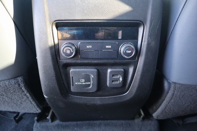 2021 BUICK ENCLAVE ESSENCE 5GAEVAKW8MJ153824