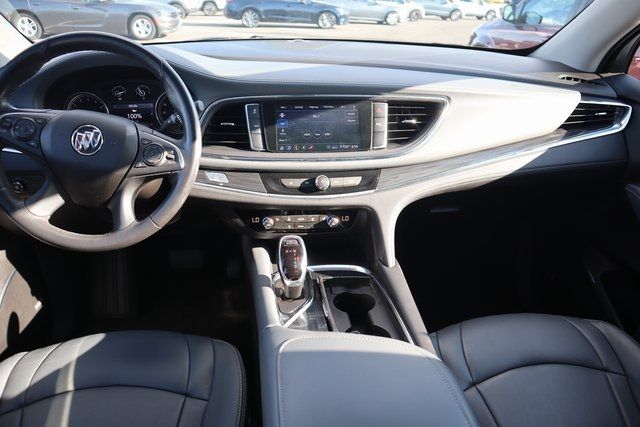 2021 BUICK ENCLAVE ESSENCE 5GAEVAKW8MJ153824