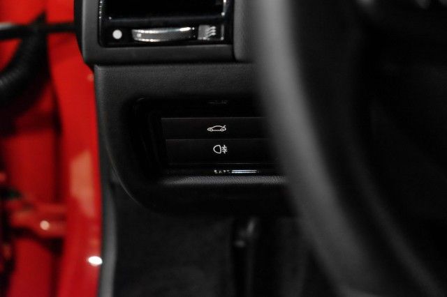 2015 JAGUAR F-TYPE V6 SAJWA6AT1F8K22075