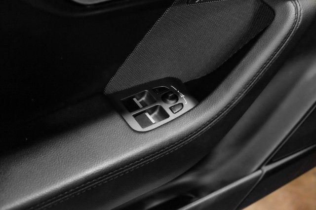 2015 JAGUAR F-TYPE V6 SAJWA6AT1F8K22075