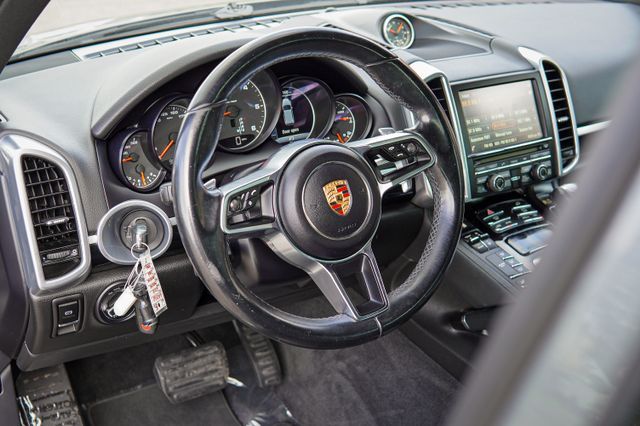 2016 PORSCHE CAYENNE DIESEL WP1AF2A23GLA40160