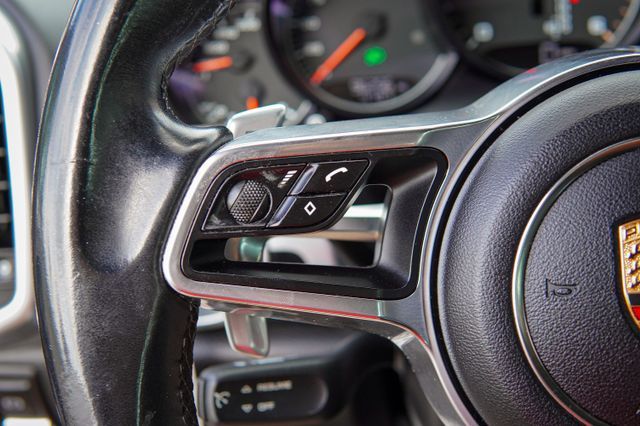 2016 PORSCHE CAYENNE DIESEL WP1AF2A23GLA40160