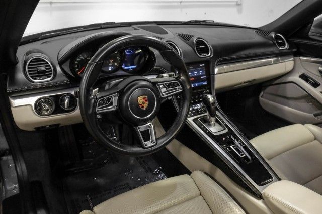2017 PORSCHE 718 BOXSTER WP0CA2A84HS222129
