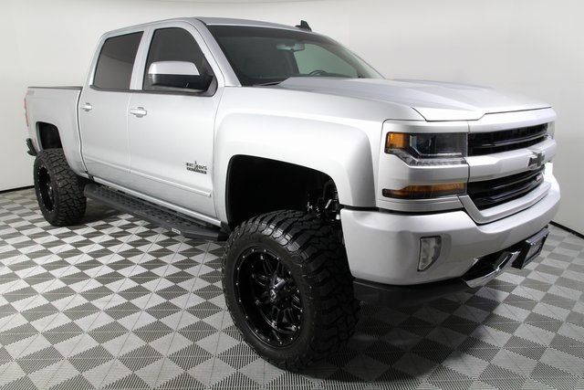 2017 CHEVROLET SILVERADO 1500 LT 3GCUKRECXHG392172