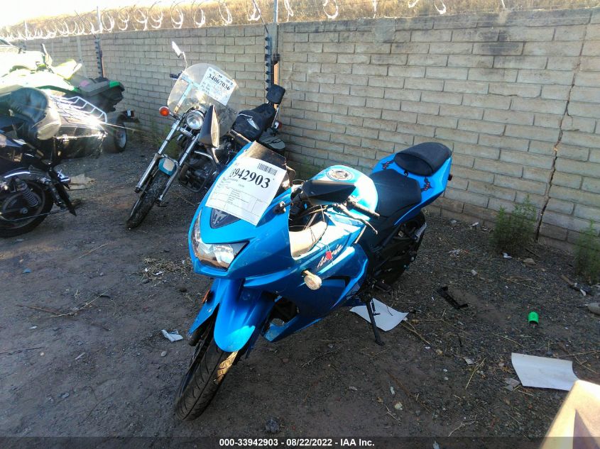2010 KAWASAKI EX250 J JKAEXMJ17ADA59103
