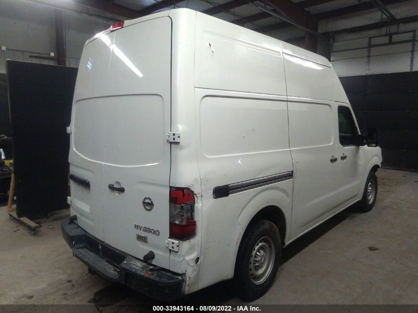 2015 NISSAN NV S 1N6AF0LX7FN801917