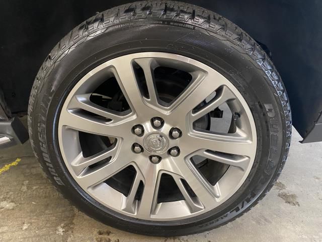 2015 CADILLAC ESCALADE LUXURY 1GYS4BKJ2FR268559