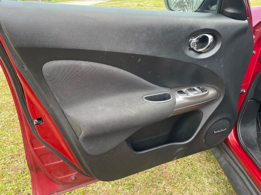 2013 NISSAN JUKE S/SV/SL/NISMO JN8AF5MV6DT230012