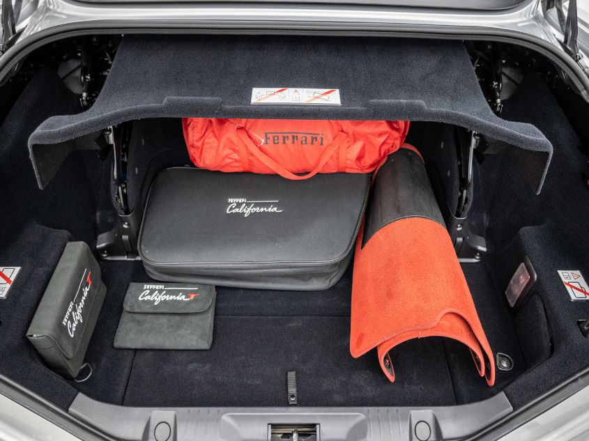 2015 FERRARI CALIFORNIA T ZFF77XJAXF0209637