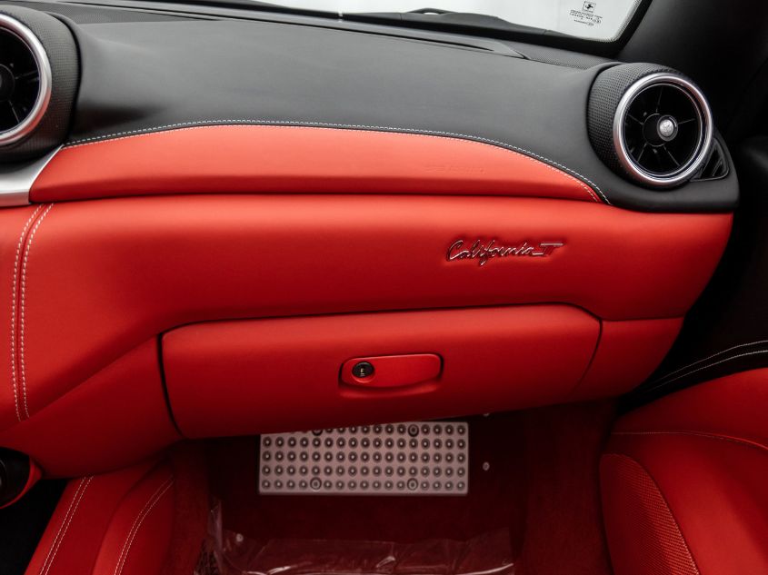 2015 FERRARI CALIFORNIA T ZFF77XJAXF0209637