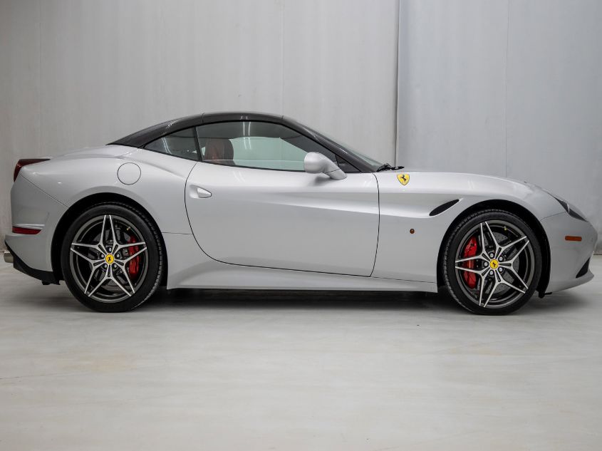 2015 FERRARI CALIFORNIA T ZFF77XJAXF0209637
