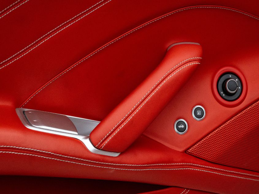 2015 FERRARI CALIFORNIA T ZFF77XJAXF0209637