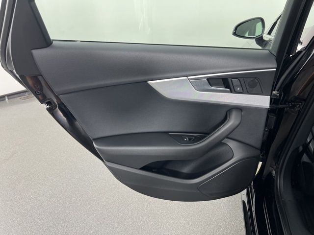 2018 AUDI A4 SEDAN PROGRESSIV WAUBNAF41JN012251