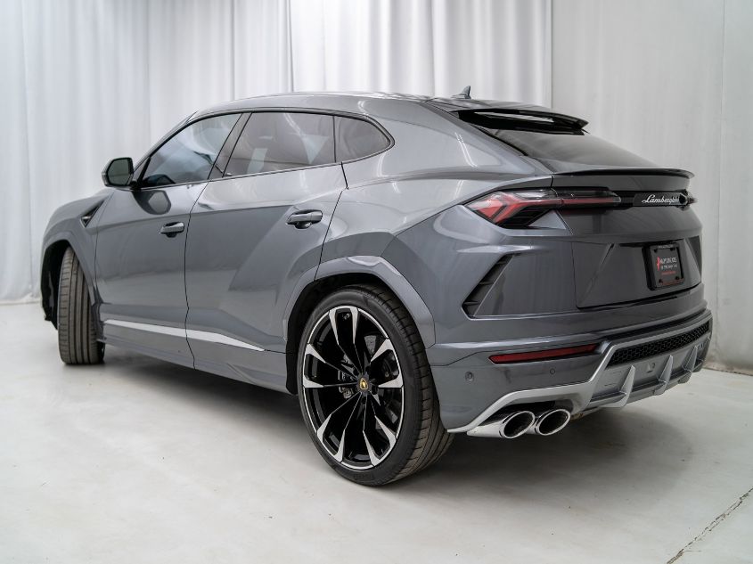 2019 LAMBORGHINI URUS ZPBUA1ZL5KLA02323