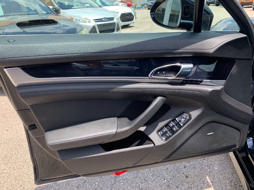 2015 PORSCHE PANAMERA 4S/S WP0AB2A72FL050721
