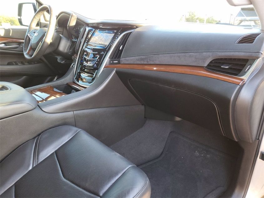 2018 CADILLAC ESCALADE ESV LUXURY 1GYS3HKJ7JR360183