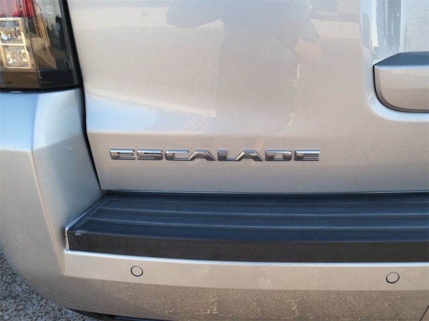 2018 CADILLAC ESCALADE ESV LUXURY 1GYS3HKJ7JR360183