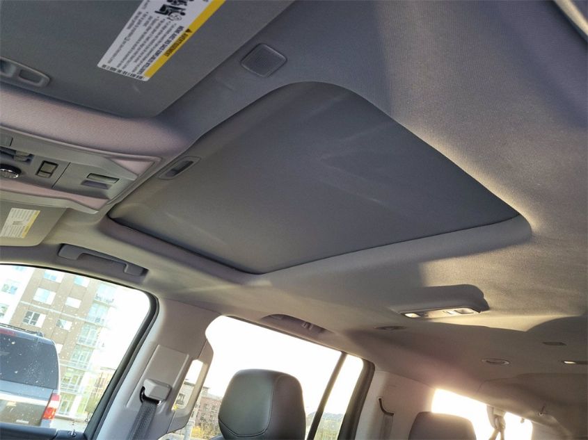 2018 CADILLAC ESCALADE ESV LUXURY 1GYS3HKJ7JR360183