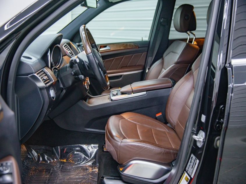 2014 MERCEDES-BENZ GL-CLASS GL 550 4JGDF7DE5EA364913