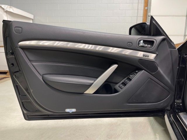 2013 INFINITI G37 CONVERTIBLE SPORT 6MT JN1CV6FE6DM772685