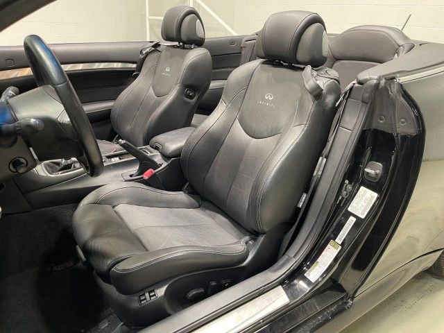 2013 INFINITI G37 CONVERTIBLE SPORT 6MT JN1CV6FE6DM772685
