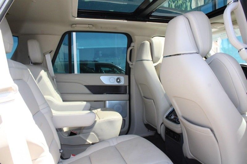 2020 LINCOLN NAVIGATOR RESERVE 5LMJJ2LTXLEL09235