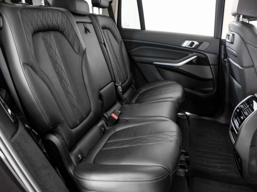 2019 BMW X7 XDRIVE40I 5UXCW2C50KL088238
