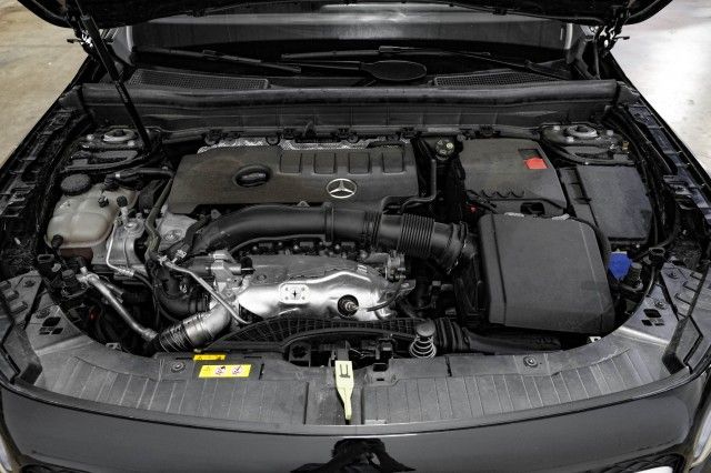 2020 MERCEDES-BENZ GLB GLB 250 W1N4M4HB3LW036861