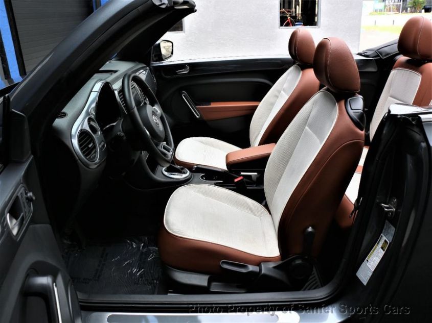 2017 VOLKSWAGEN BEETLE CONVERTIBLE 1.8T S/1.8T SE 3VW517AT4HM822133