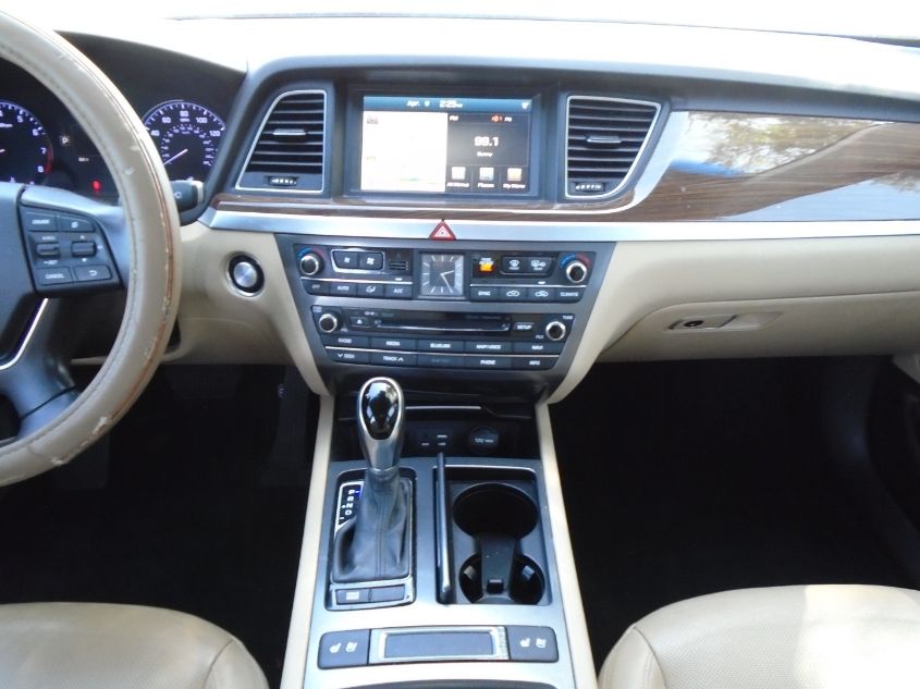2015 HYUNDAI GENESIS 3.8L KMHGN4JE6FU103812