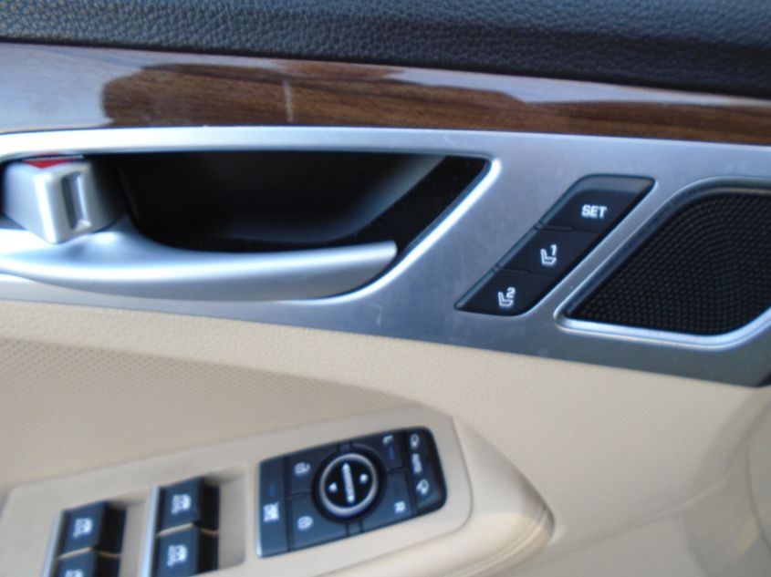 2015 HYUNDAI GENESIS 3.8L KMHGN4JE6FU103812