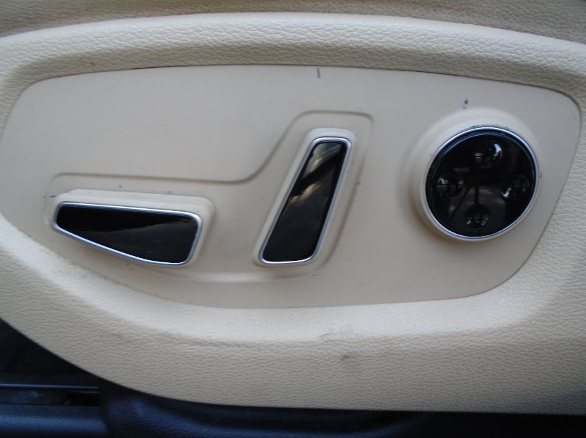 2015 HYUNDAI GENESIS 3.8L KMHGN4JE6FU103812