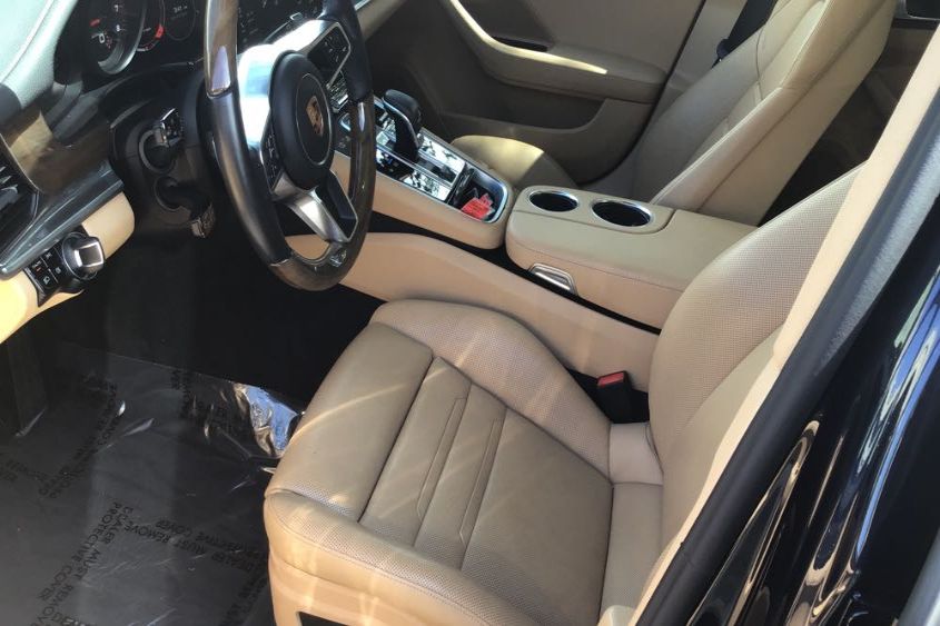 2018 PORSCHE PANAMERA WP0AA2A76JL100600