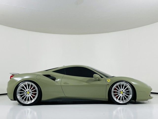 2017 FERRARI 488 GTB ZFF79ALA1H0227158
